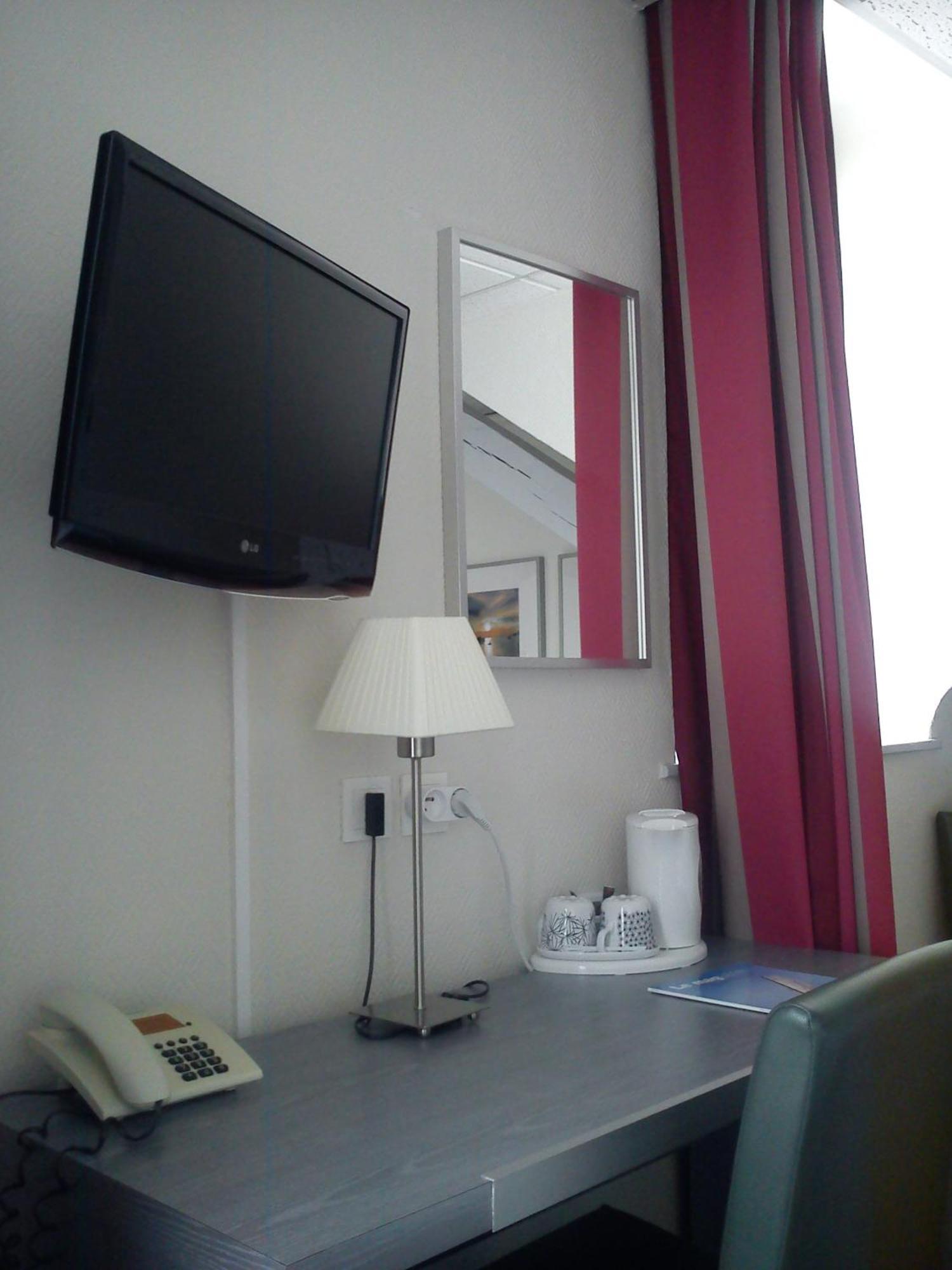 Hotel Carmin 勒阿弗尔 外观 照片